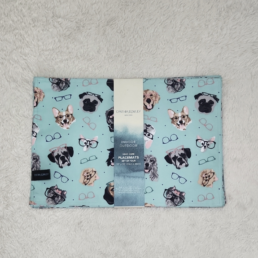 Cynthia Rowley Easy Care Indoor /Outdoor Placemats